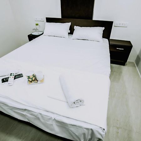 Indra Regency Hotel Thiruttani Exterior photo